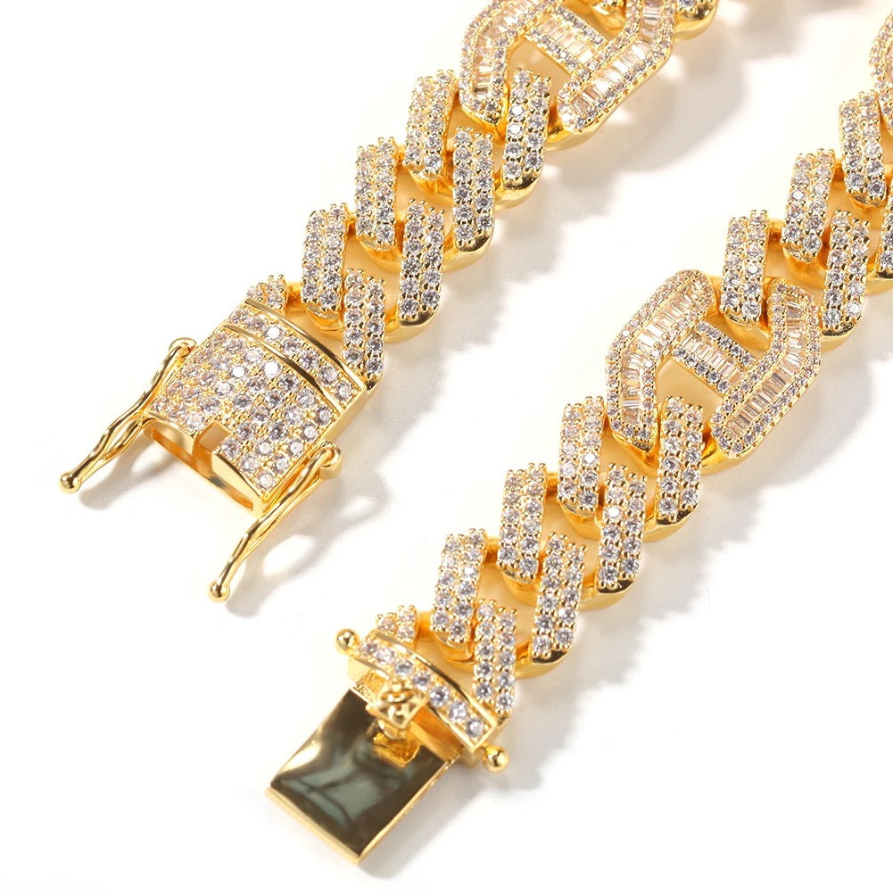 Gucci Baguette Bracelet